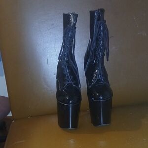 Pleaser Shiny Black Platform Lace-Up Boots
